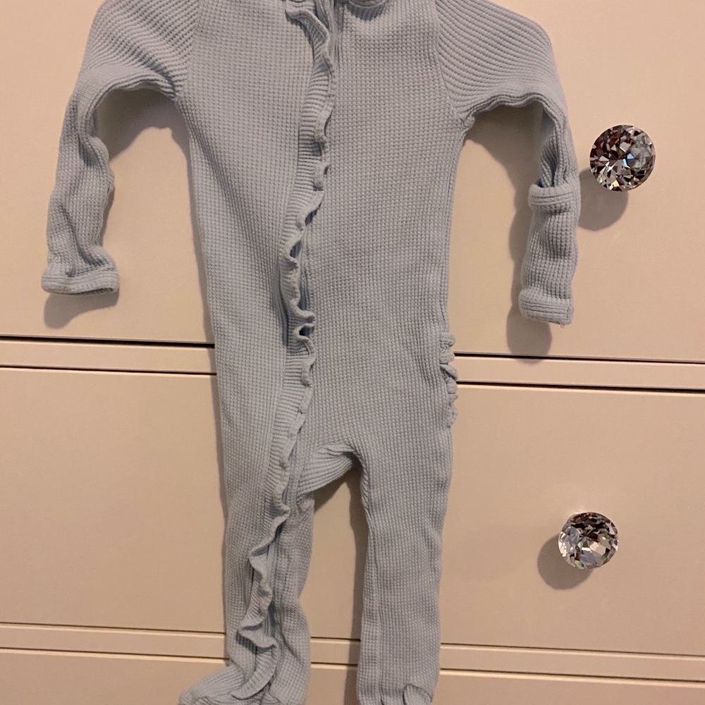 Organic Waffle Ruffle Zip Footsie